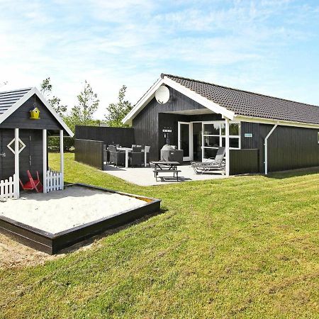 Holiday Home Lyngvej IV Fjerbaek Bagian luar foto