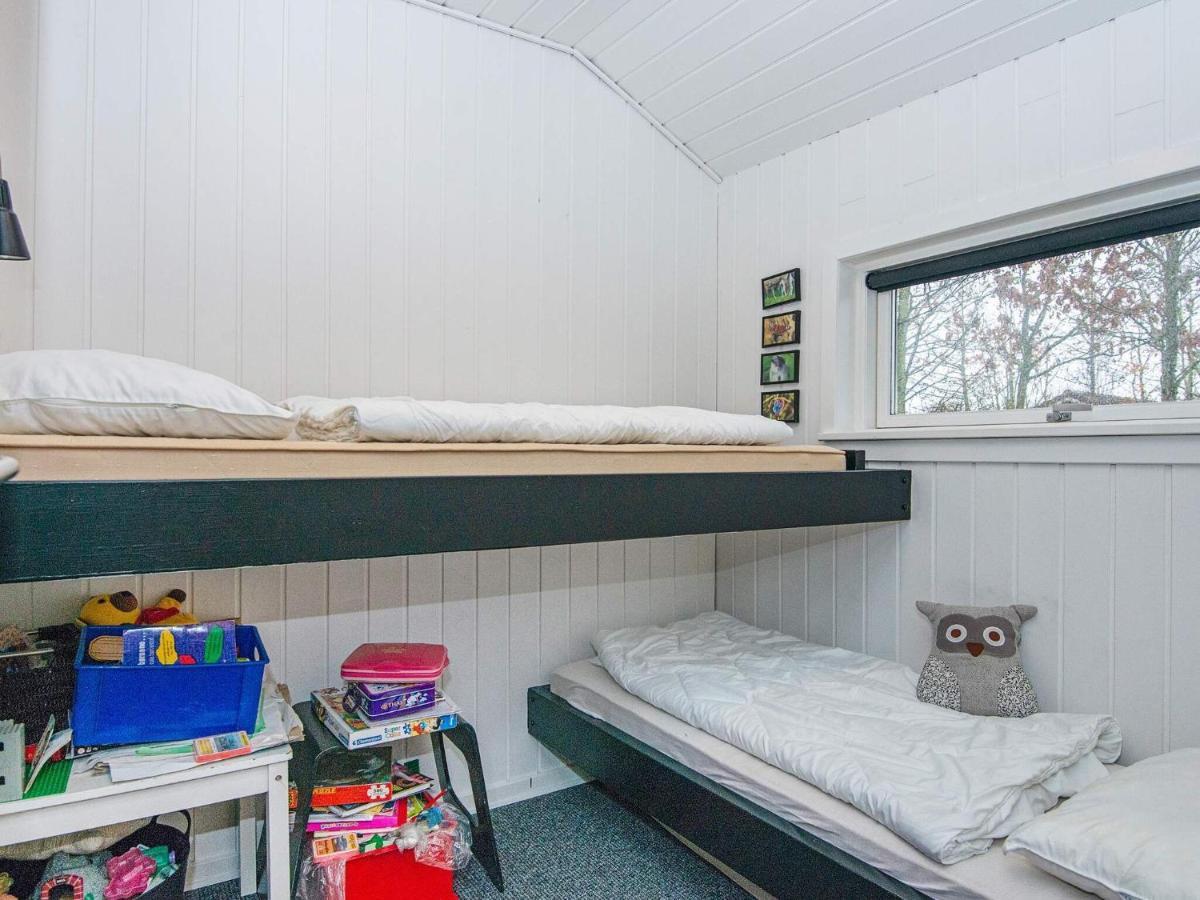 Holiday Home Lyngvej IV Fjerbaek Bagian luar foto